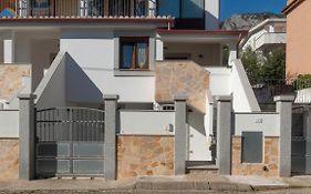Welcomely - Casa Dei Lecci - Cala Gonone